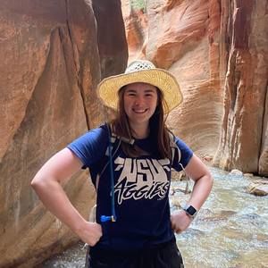 Meet your Posher, Lucy